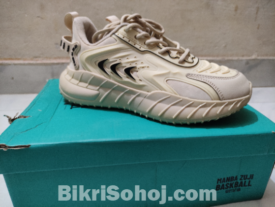 BRANDED SHOES FOR SALE